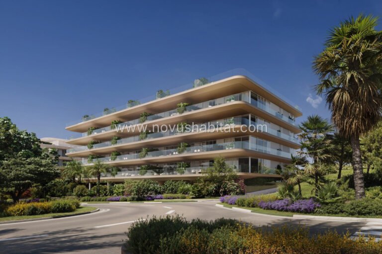 Þakíbúð í Estepona - SP1774
