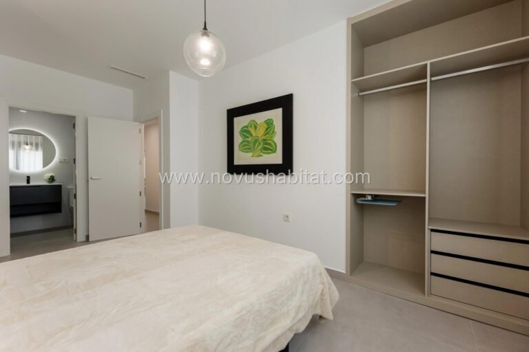 Íbúð í Villajoyosa - N9860 - foto 13