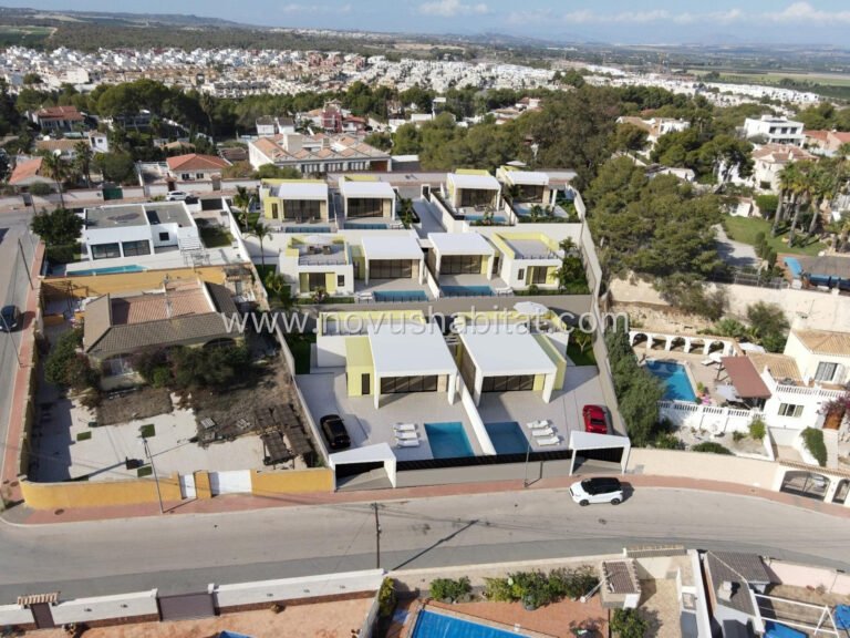 Villa í Torrevieja - N9823 - foto 46