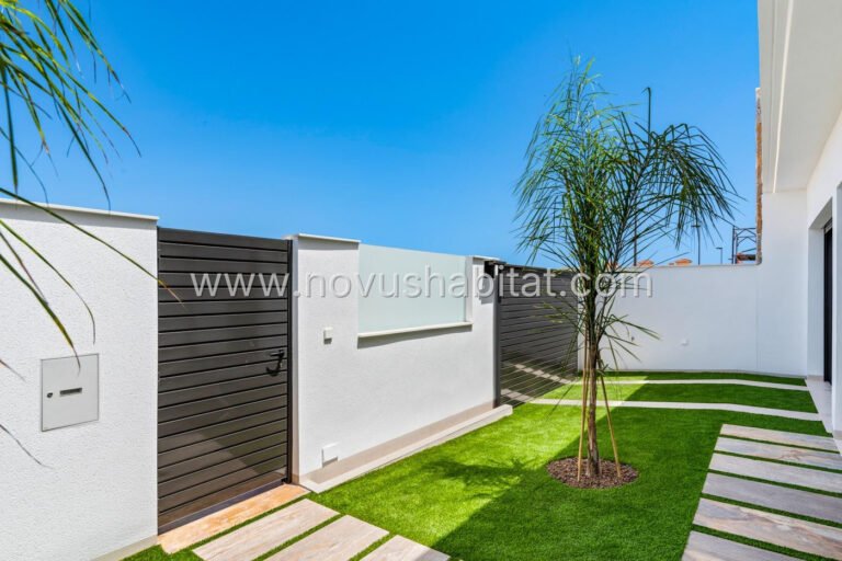 Townhouses in Los Alcazares - foto 4