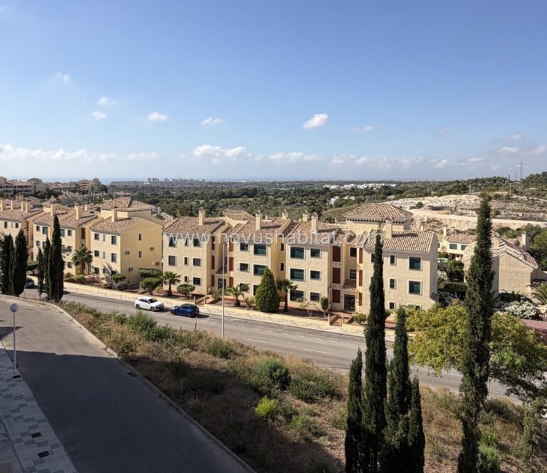Apartments in Orihuela Costa - foto 2