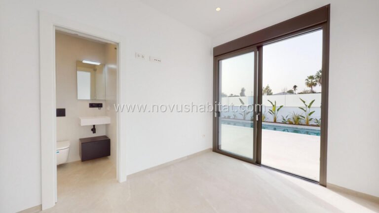 Villa en Los Alcazares - N7361 - foto 11