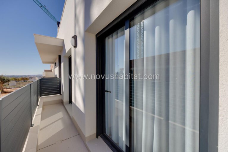 Villa in Torrevieja - N8628 - foto 34