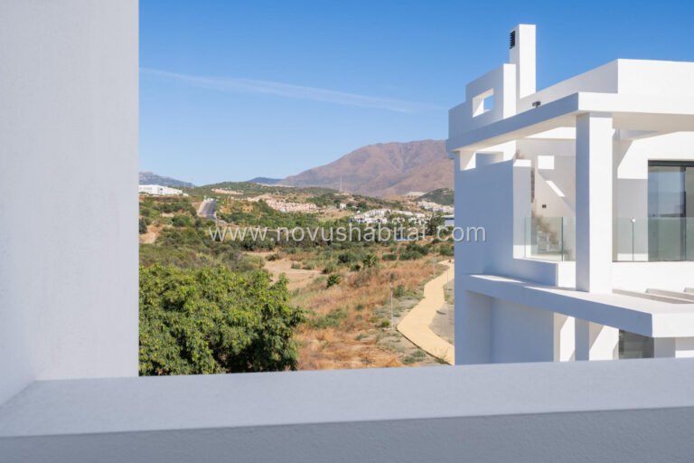 Þakíbúð í Estepona - N7408 - foto 20