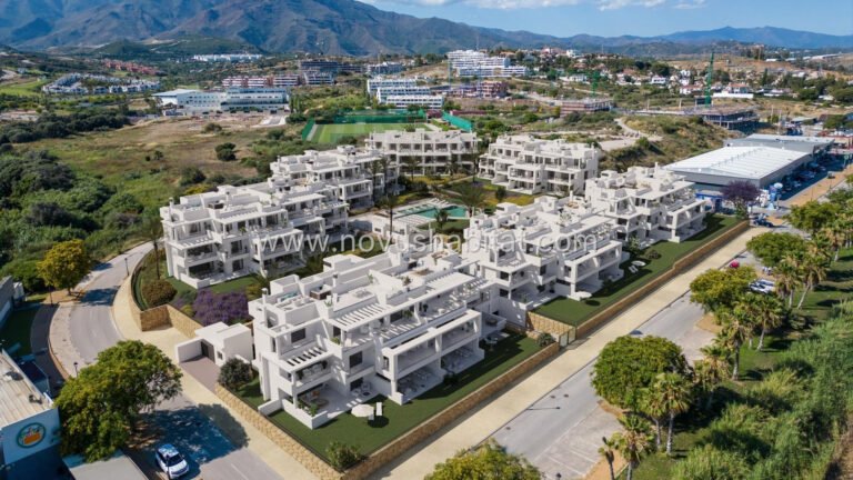 Þakíbúð í Estepona - N7408 - foto 29