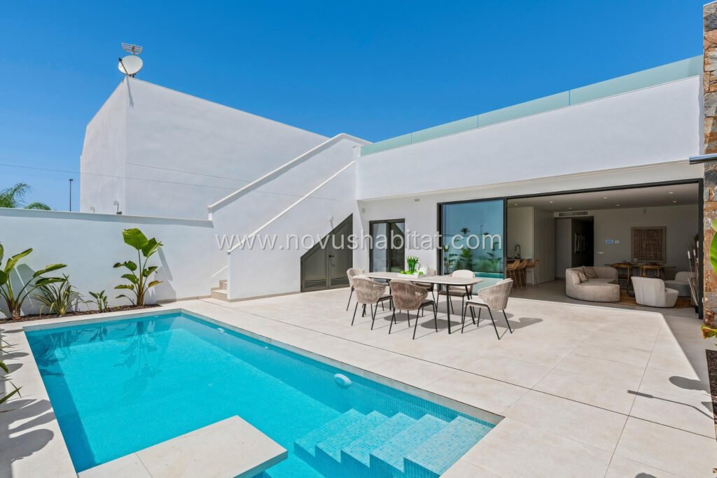 Villas in Los Alcazares