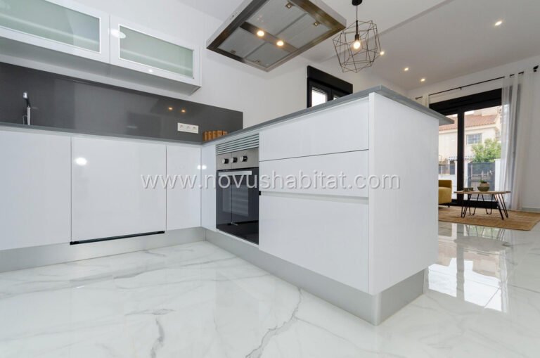 Villa in Torrevieja - N7949 - foto 10