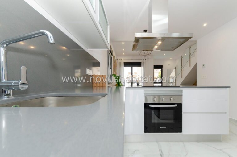 Villa in Torrevieja - N7949 - foto 12