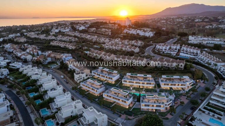 Raðhús í Estepona - N8056 - foto 14