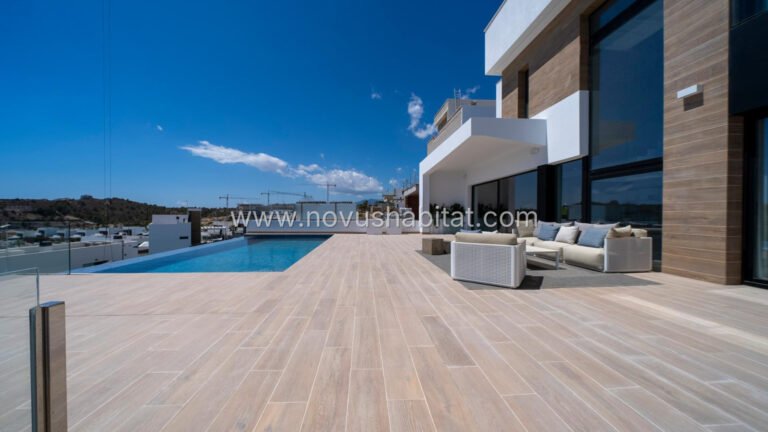 Villa í Finestrat - N6130