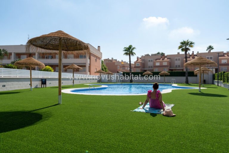 Adosado en Gran Alacant - N6063 - foto 3