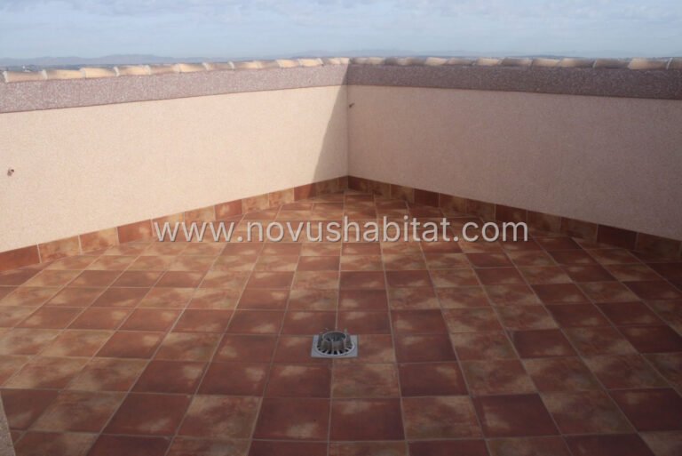 Adosado en Torrevieja - N6289 - foto 16