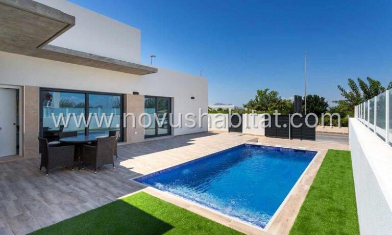 Villa í Daya Nueva - N9120 - foto 2