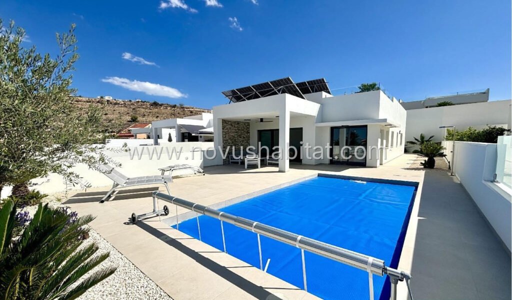 Villa in Benijofar