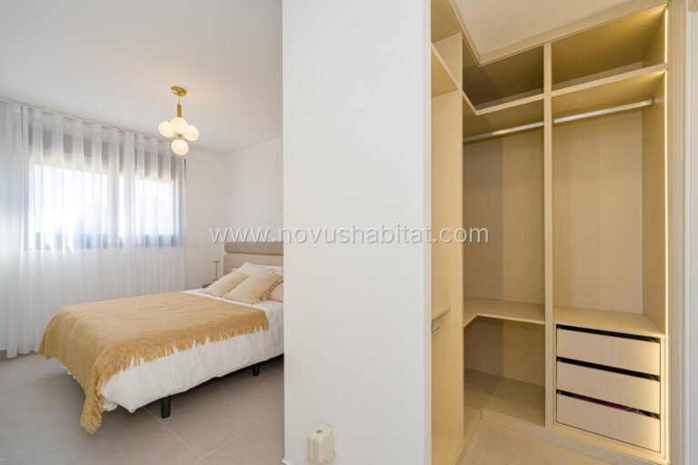 Íbúð í Villajoyosa - N9204 - foto 10