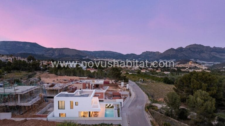 Villa in Polop - N8998 - foto 17
