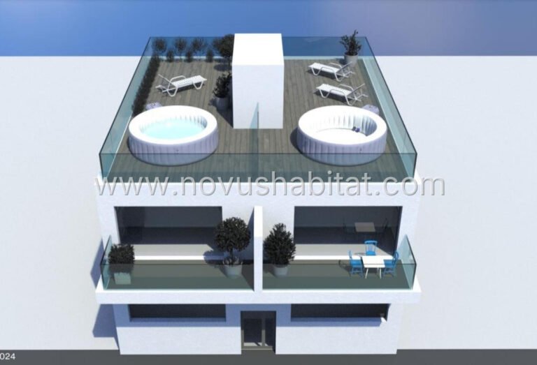 Commercial in Guardamar del Segura - 67981