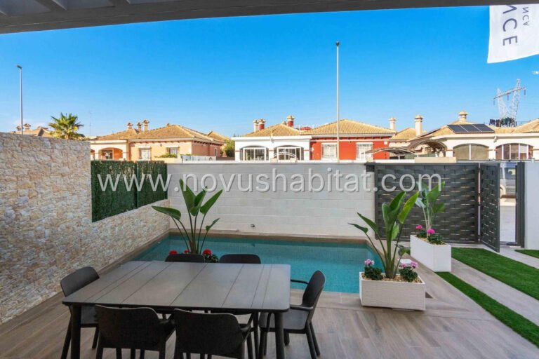 Villa en Los Montesinos - foto 3