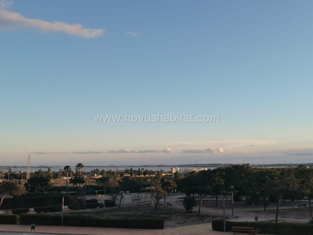 Villa en Los Montesinos - N9776 – foto 3
