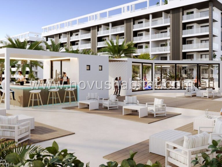 Íbúð í Torrevieja - 463027