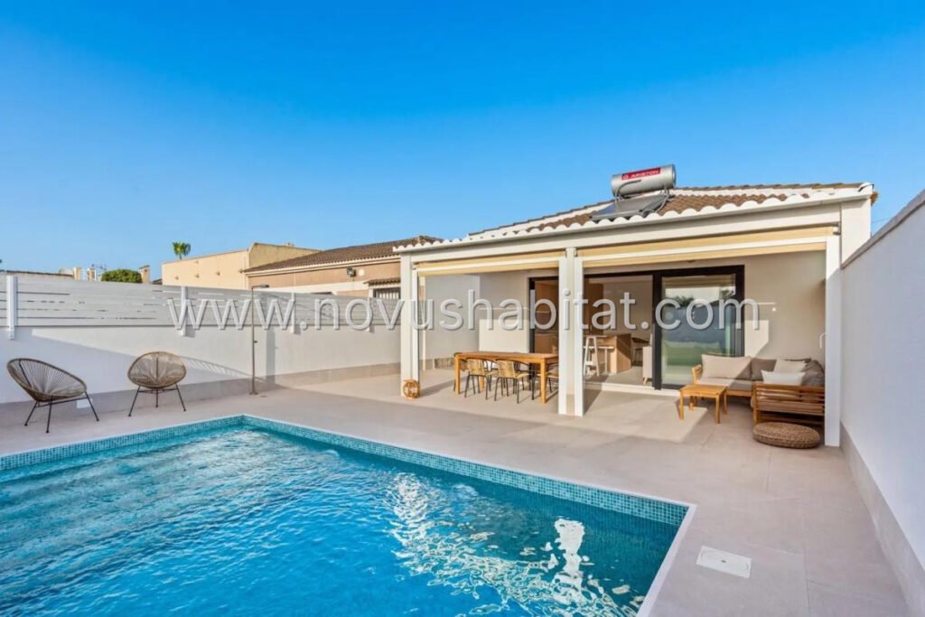 Villa in Torrevieja - 482498 – foto 1