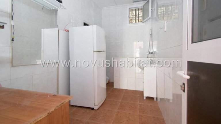 Commercial in Torrevieja - 503869 - foto 9