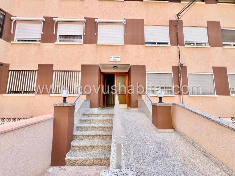 Appartement in Torrevieja - 481788