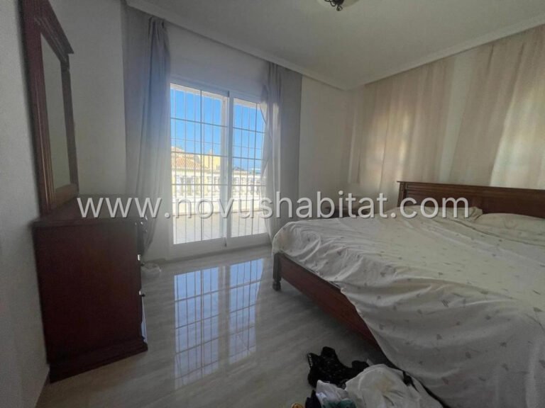 Villa í Torrevieja - 482382 - foto 18