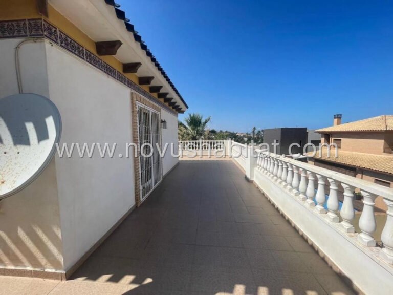 Villa í Torrevieja - 482382 - foto 3