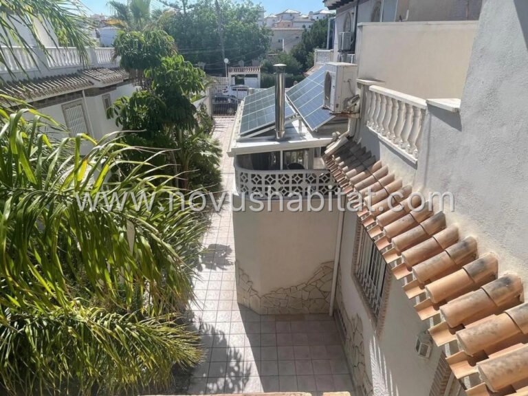 Villa í Torrevieja - 482382 - foto 9