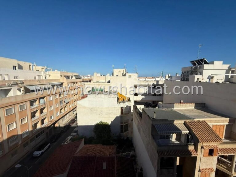 Íbúð í Torrevieja - 481276 - foto 13