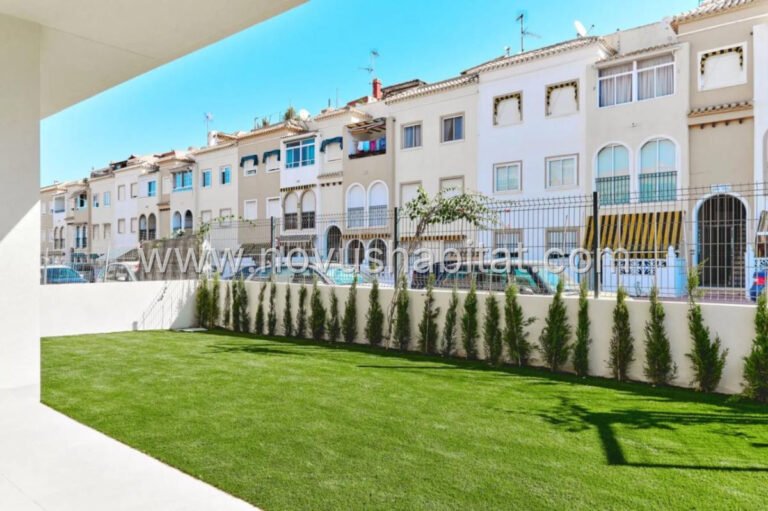 Townhouse in Torrevieja - 482151 - foto 6