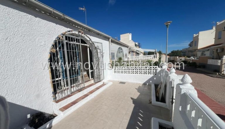 Raðhús í Torrevieja - 482058 - foto 11