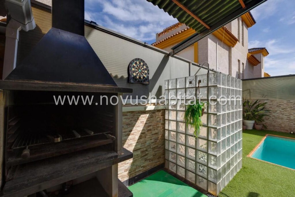 Villa en Los Montesinos - 517080 – foto 3