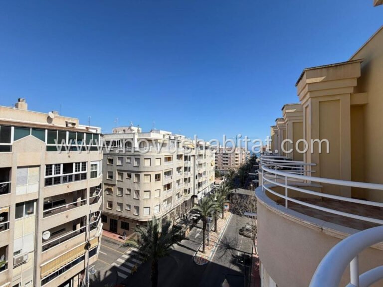 Ático en Torrevieja - 480005