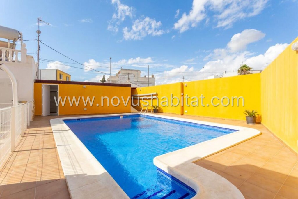 Townhouse in Los Montesinos - 520485 – foto 2