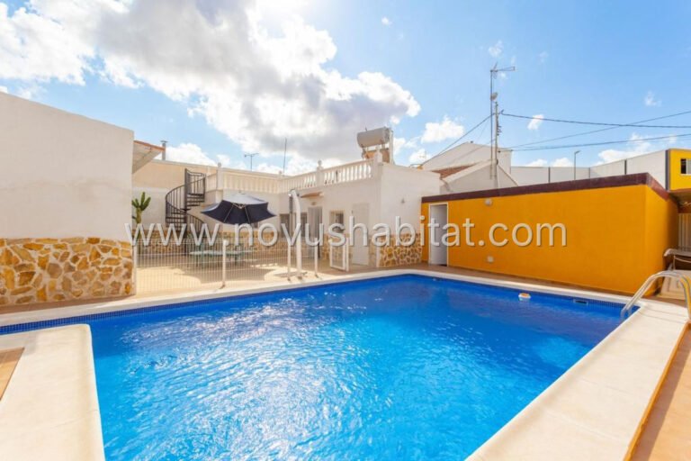 Townhouse in Los Montesinos - 520485 - foto 6