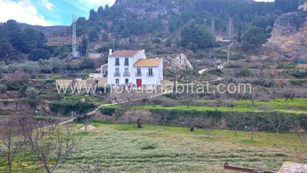 Villa í Confrides - 474142 – foto 1