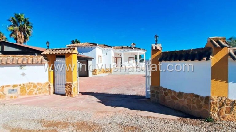 Villa í Catral - 527958 - foto 16