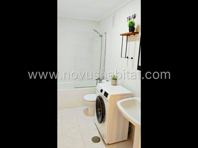 Apartment in Torrevieja - 528303 - foto 10