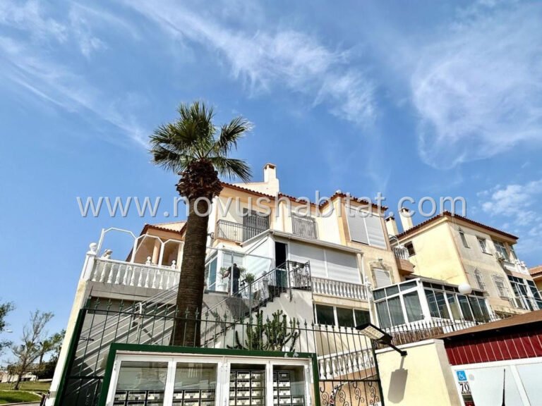 Apartment in Torrevieja - 530485 - foto 2