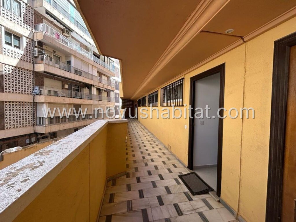 Apartment in Torrevieja - 531679 – foto 3
