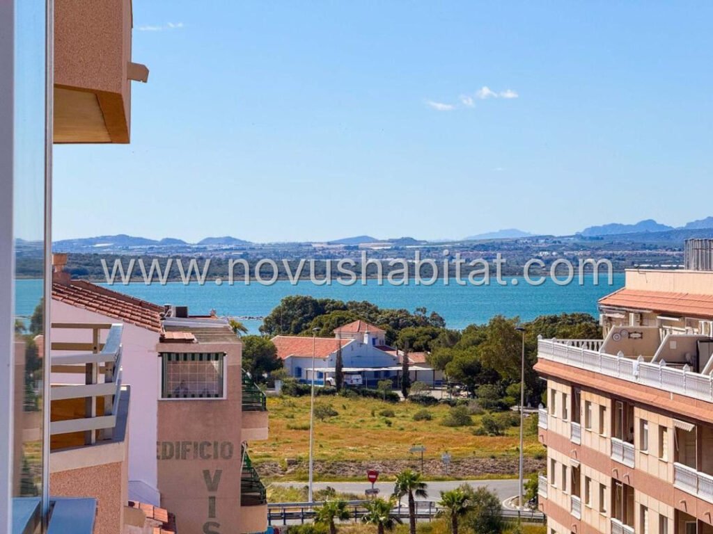 Apartment in Torrevieja - 529345 – foto 2