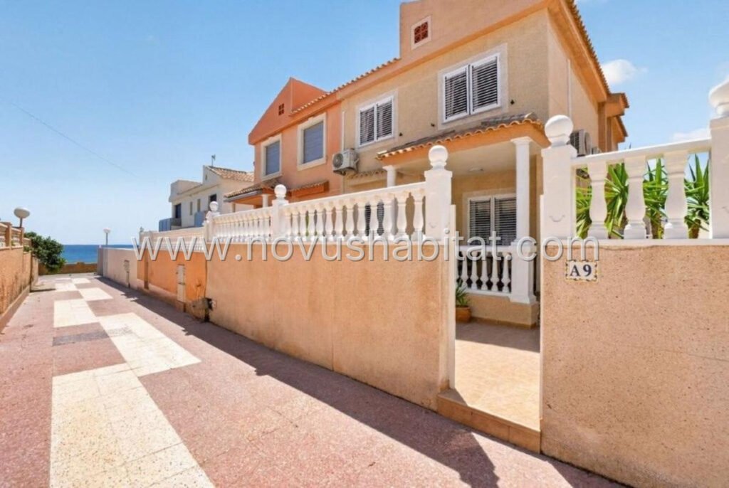 Townhouse in Torrevieja - 535320 – foto 1