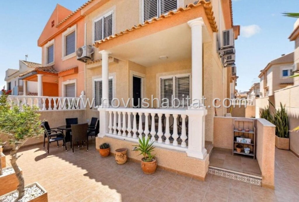 Townhouse in Torrevieja - 535320 – foto 2