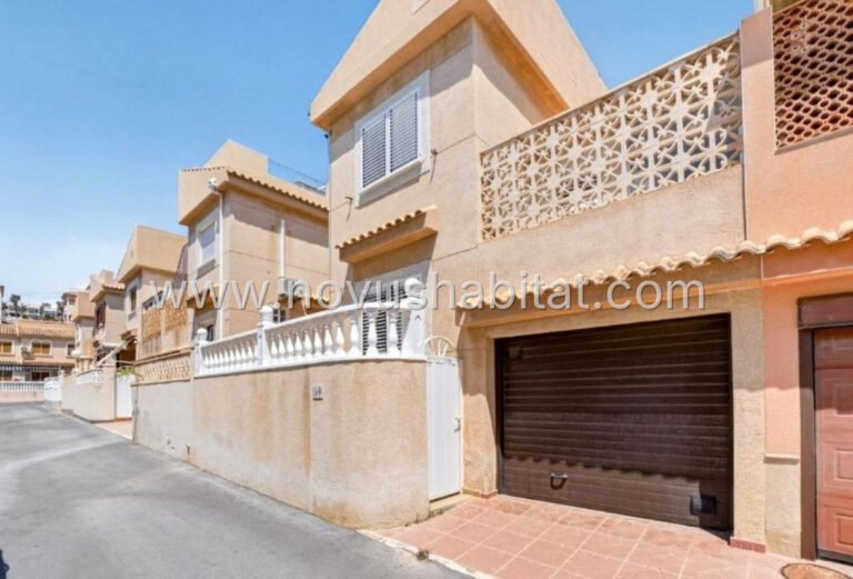 Raðhús í Torrevieja - 535320 - foto 29
