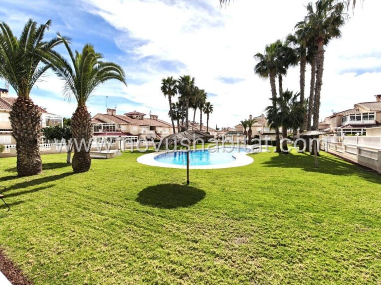 Rijtjeshuis in Orihuela - 541063