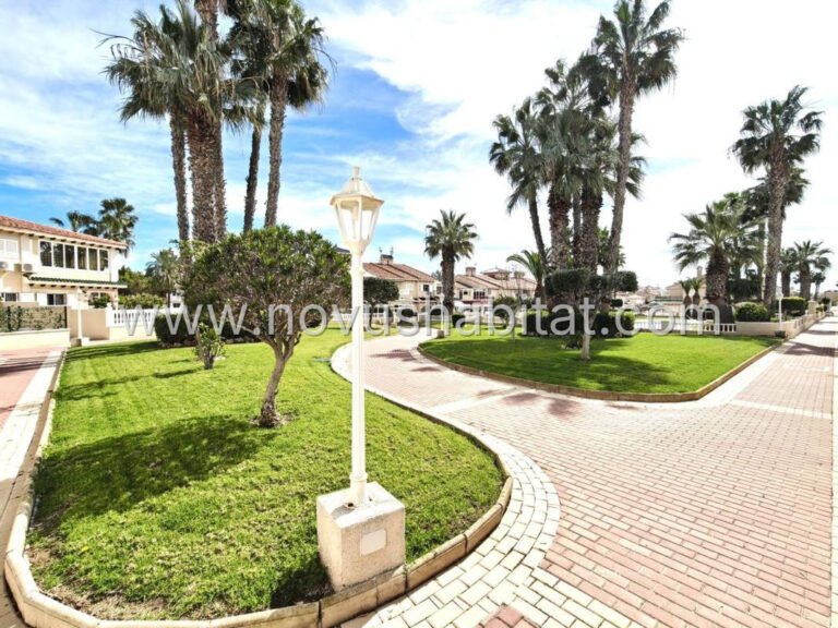 Townhouse in Orihuela - 541063 - foto 2