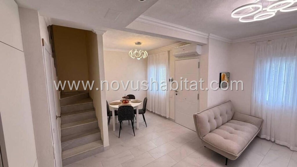 Townhouse in Torrevieja - 553689 – foto 1