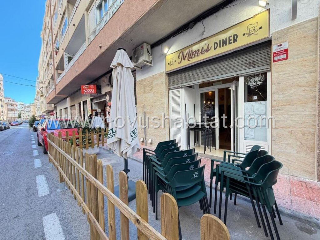Commercial in Torrevieja - 557382 – foto 3